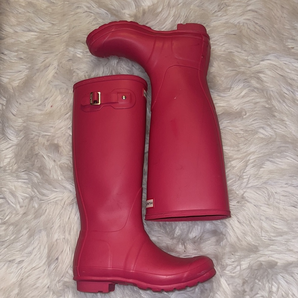 Hot pink Hunter boots